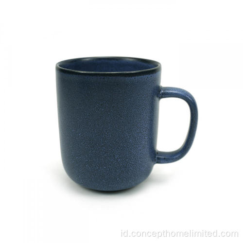 Dinner Stoneware Diatur dalam Blue Blue Matt selesai